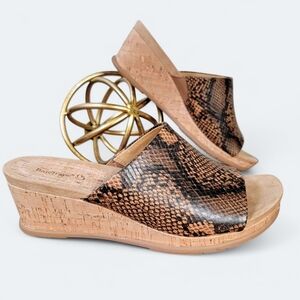 Baretraps Flossey Snakeskin Print Women's Brown Wedge Slide Sandals Size 9.5
